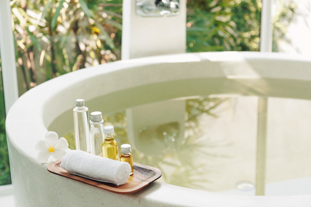 Relaxing Soaking Tub