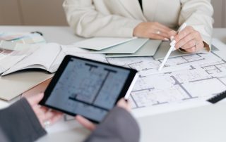 Why Hiring a Design Build Contractor Simplifies Your Home Renovation Project